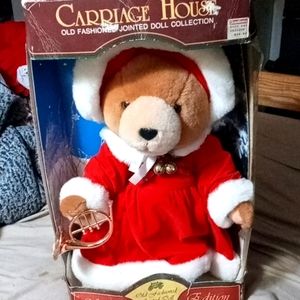 Vintage 1991 Carriage House Old Fashioned Jointed Doll Collection Box Has Wear